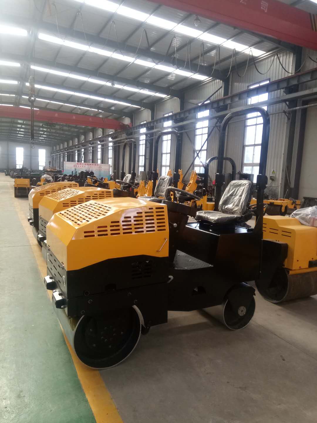 小型壓路機 1.2噸全液壓振動