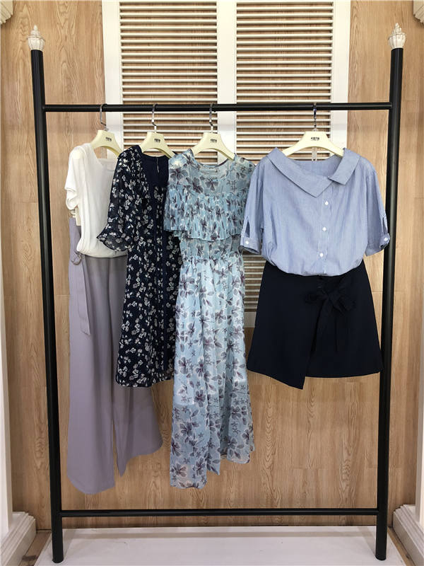 女裝折扣店加盟女裝品牌折扣店加盟