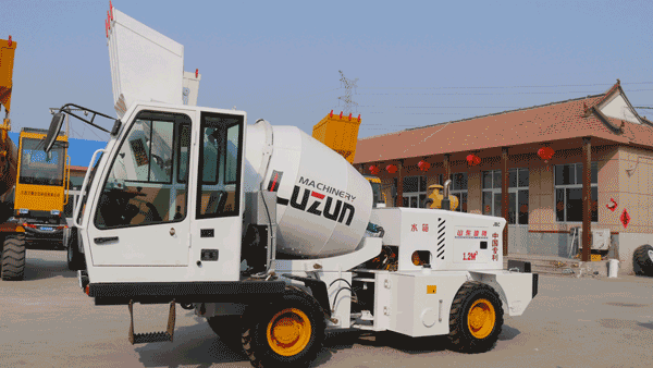 魯樽3.5方平度小型自動(dòng)上料水泥混凝土攪拌車報(bào)價(jià)格|參數(shù)|圖片 3.5方平度小型自動(dòng)上料攪拌車