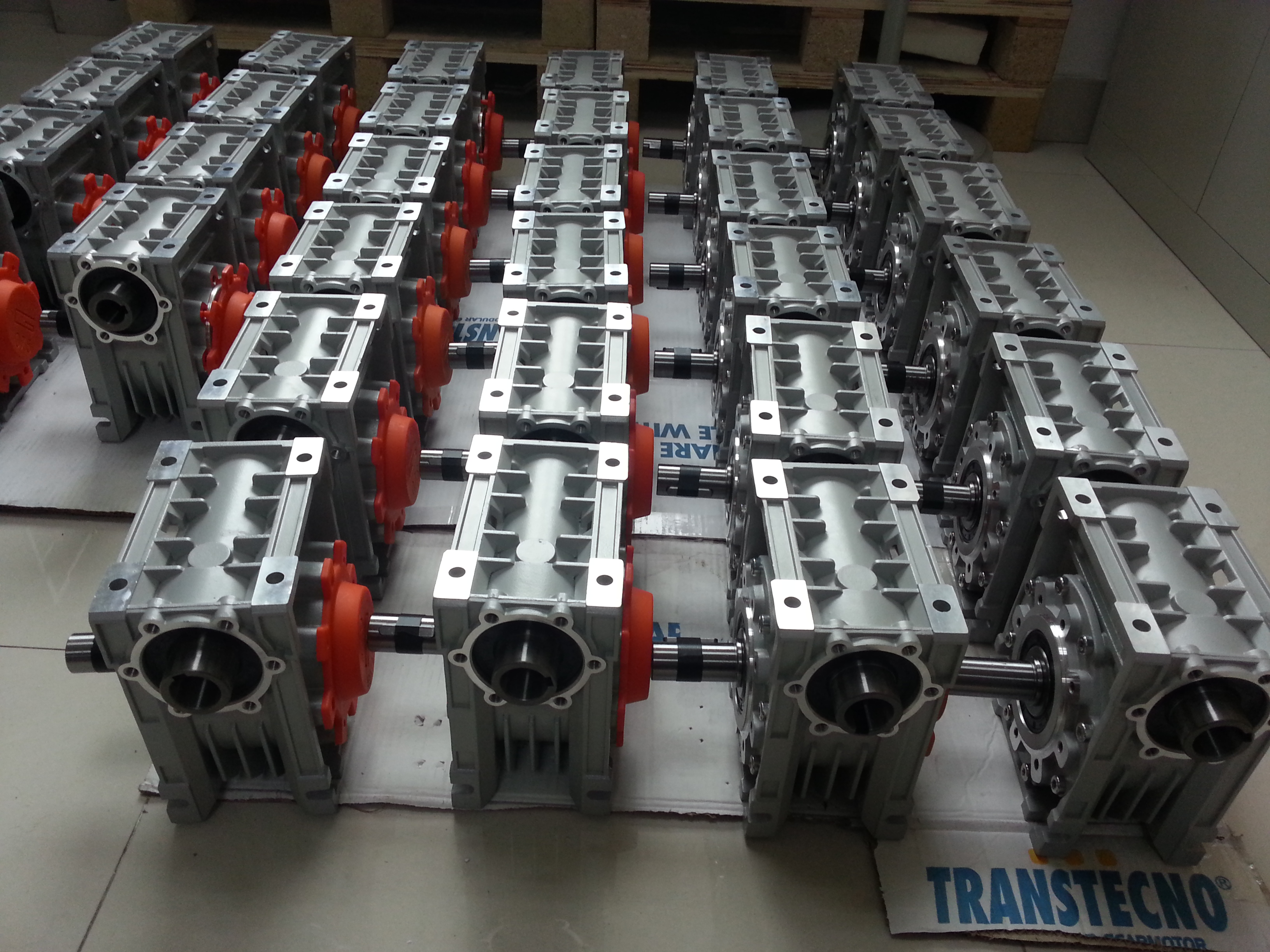 蝸輪蝸桿減速機CM110