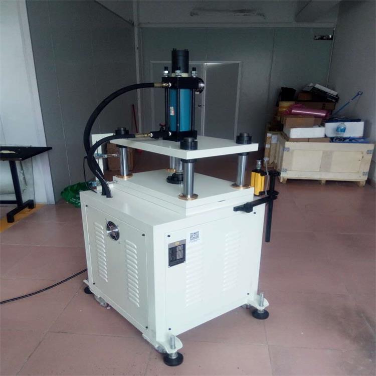 小型液壓機 沖壓設(shè)備