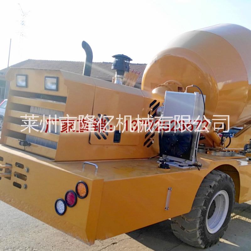 魯樽小型砂漿水泥攪拌車