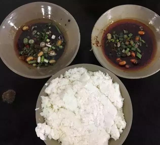 豆花飯培訓(xùn) 豆腐腦培訓(xùn) 家常炒菜培訓(xùn) 第二人免費學(xué)