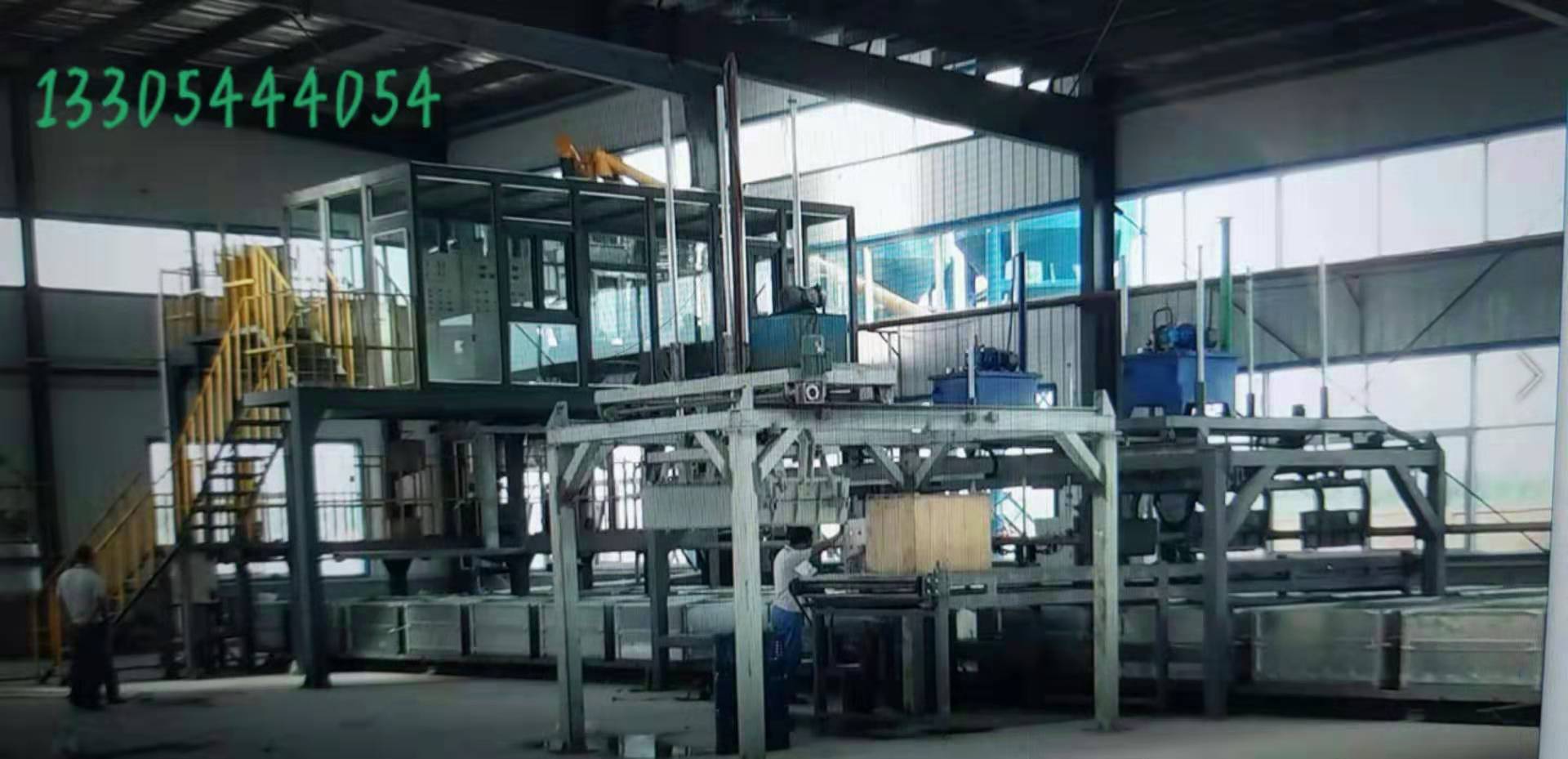 德駿專業(yè)的水泥發(fā)泡保溫板機(jī)械 全自動/化水泥發(fā)泡保溫板設(shè)備