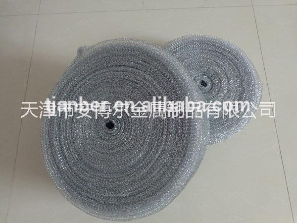 鍍鋅網(wǎng)套，用來(lái)制作清潔球的網(wǎng)套
