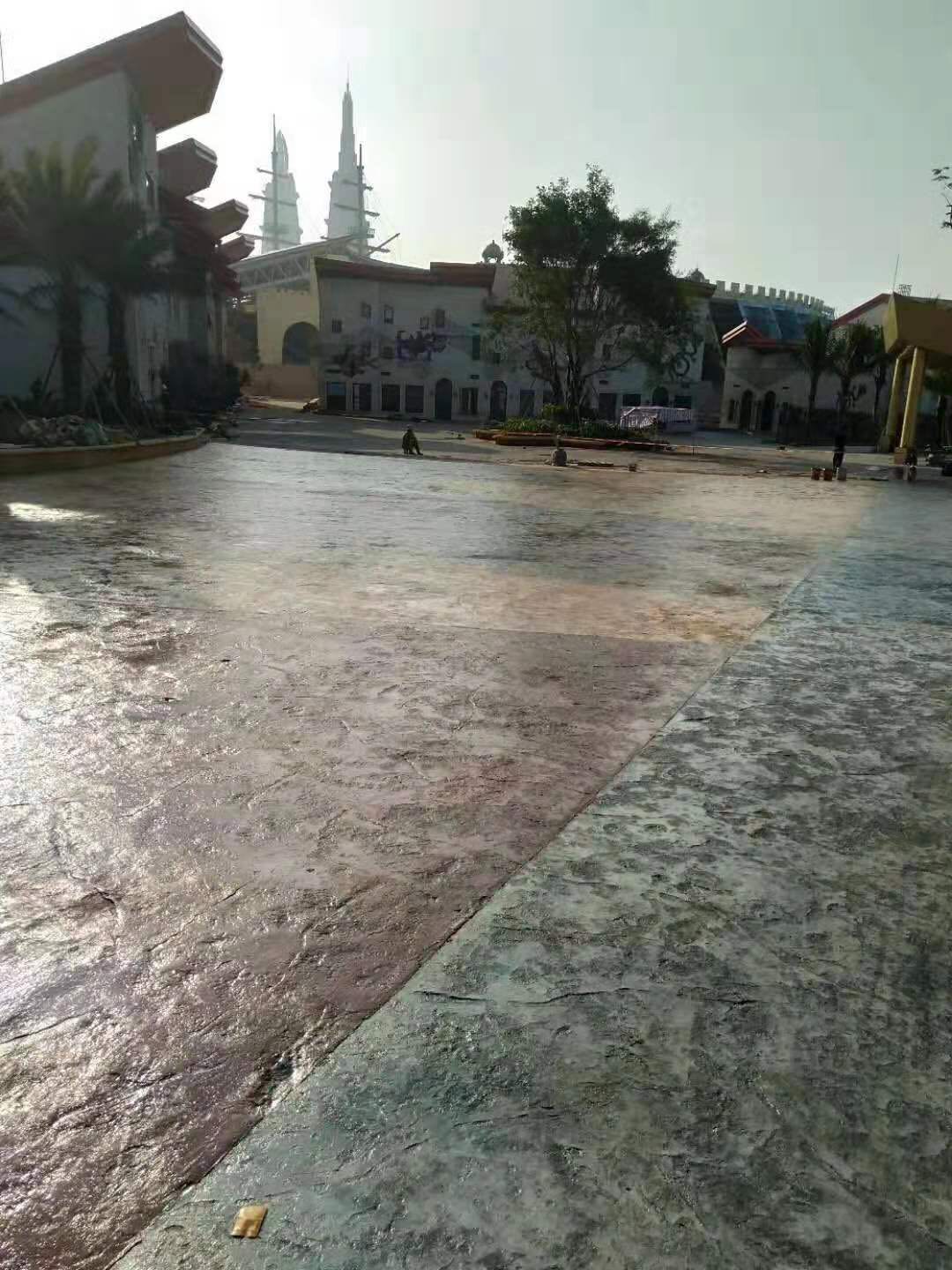 洛陽(yáng)水泥壓花地坪材料多少錢(qián)  水泥壓花地坪工程技術(shù)廠(chǎng)家