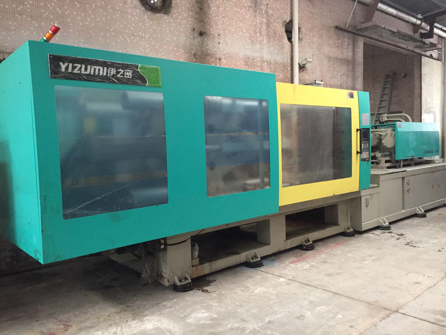 伊之密UN480A2-SM注塑機供應商 伊之密UN480A2-SM二手注塑機2015年機況如新正常使用價格實惠多臺出售