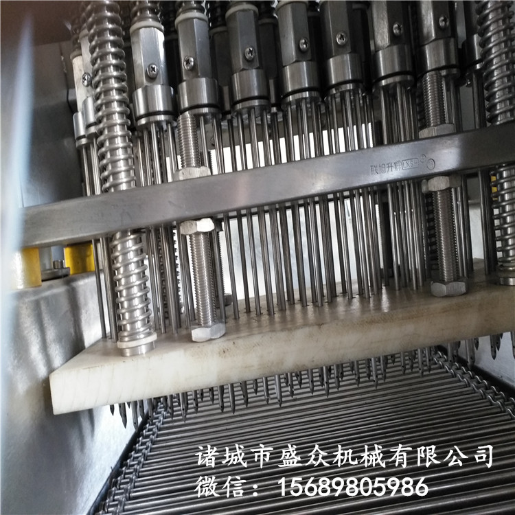 全自動鹽水注射機(jī) 雞鴨帶骨注射機(jī) 鴨胸肉注射機(jī)
