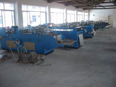 西式M邊眼鏡袋糊盒機(jī) 西式眼鏡袋糊盒機(jī)