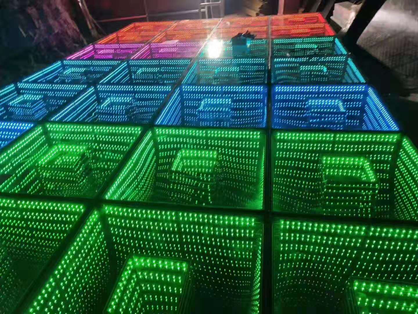 科技展不測之淵  公司現(xiàn)貨出租出售