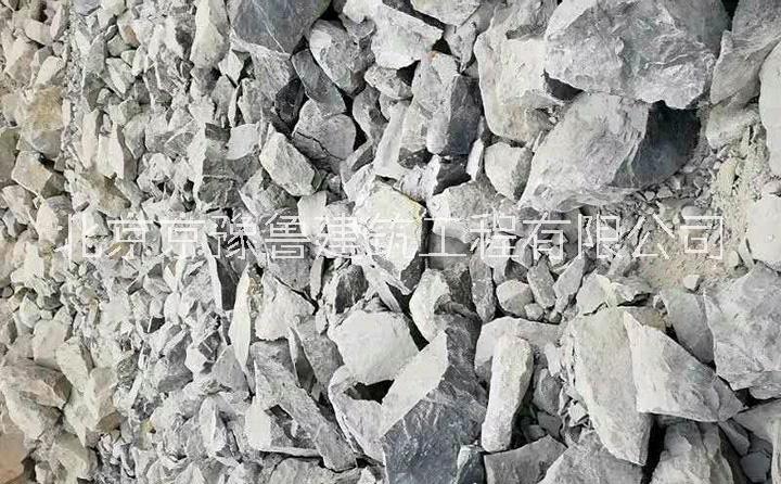 北京鐵路一級(jí)道砟石多少錢一噸