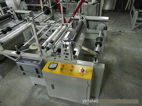 POF膜高速對折機(jī)  POF高速對折機(jī)