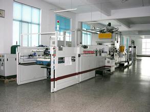 全自動(dòng)高速水性覆膜機(jī)  高速水性覆膜機(jī)