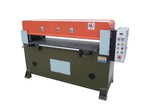 液壓平面開料設(shè)備  平面開料設(shè)備