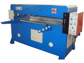 液壓平面開料設(shè)備  平面開料設(shè)備