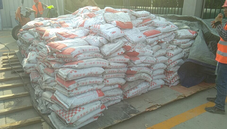 灌漿料 高強(qiáng)無(wú)收縮灌漿料 cgm灌漿料 青島 青島高強(qiáng)無(wú)收縮灌漿料