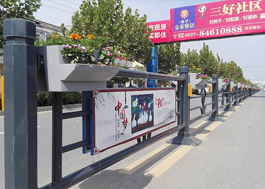 花箱護(hù)欄報(bào)價(jià) 花箱護(hù)欄批發(fā) 花箱護(hù)欄供應(yīng)商 花箱護(hù)欄直銷 花箱護(hù)欄哪家好  花箱護(hù)欄電話 花箱護(hù)欄 花箱護(hù)欄報(bào)價(jià)、批發(fā)
