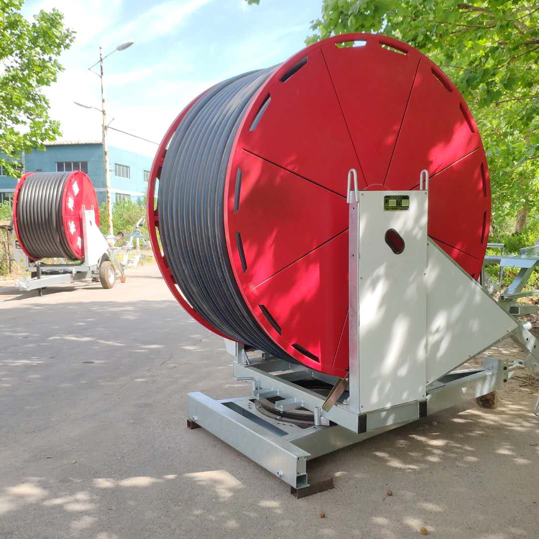 澆地* 卷盤式噴灌機(jī)@陵縣卷盤式灌溉神器澆地機(jī)@18853432223詳情