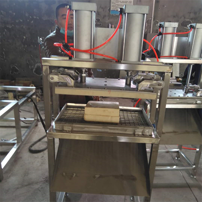 匯康機械生產(chǎn)豆腐切塊機 廠家直銷 價格實惠