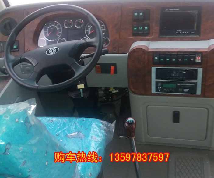 華策56座校車 56座華策小學(xué)生校車價(jià)格  無錫華策56座小學(xué)生校車廠家