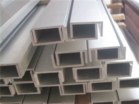 上海韻哲主要生產(chǎn)銷售5A06角鋁