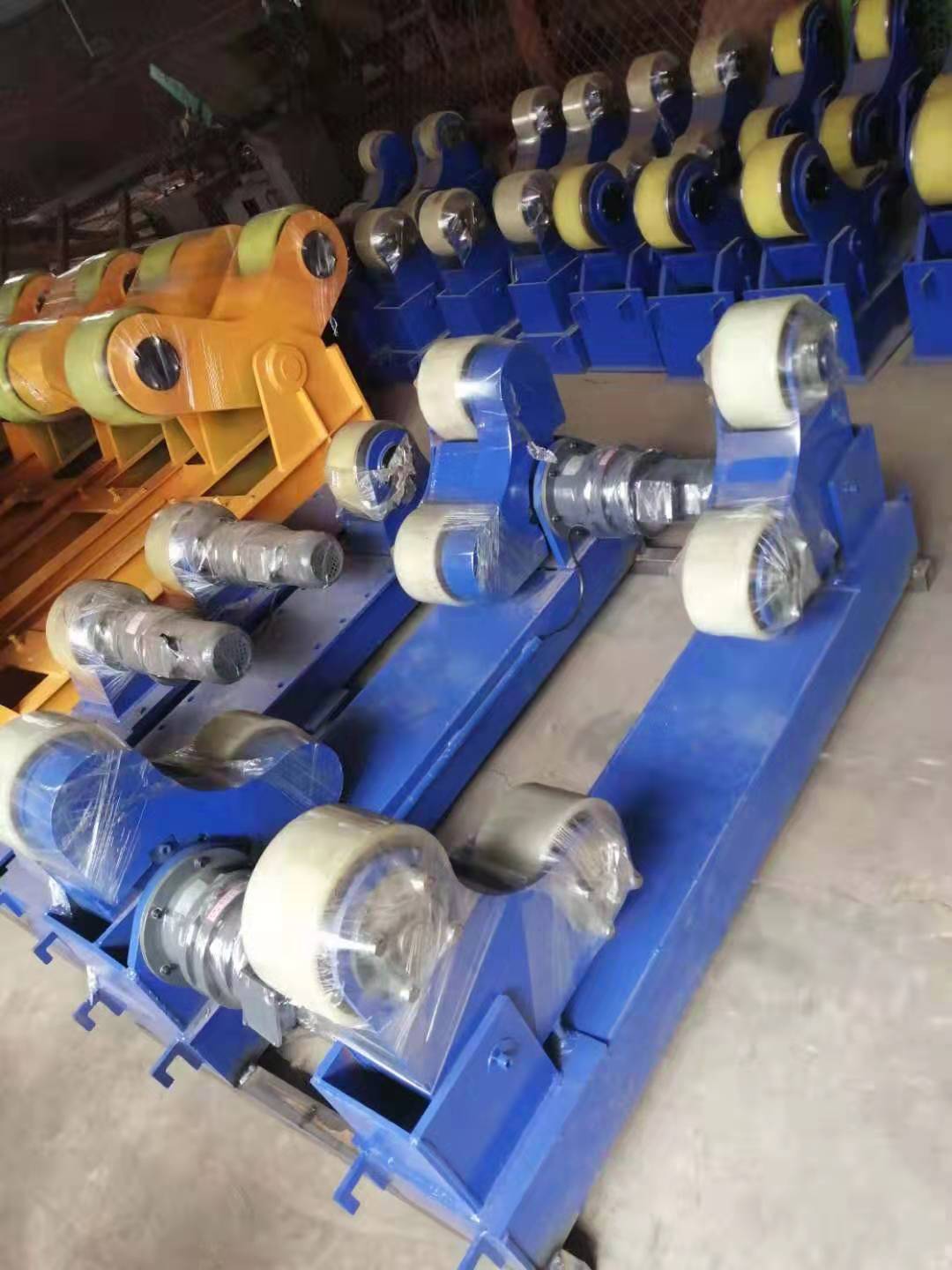 焊接滾輪架廠家直銷可調(diào)式自調(diào)式5噸10噸/20/30噸