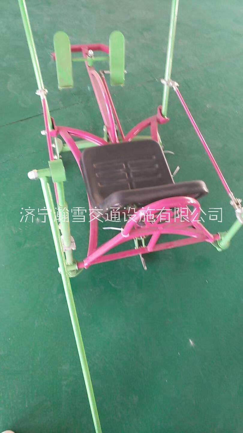 進口壓雪機報價參數(shù)暑期特惠山東瀚雪專注冰雪產(chǎn)品