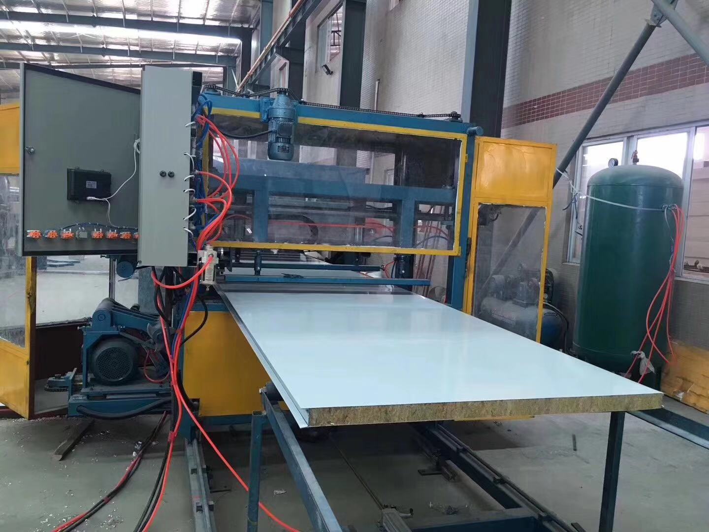 佛山里水鎮(zhèn)隔墻板房制作 安裝