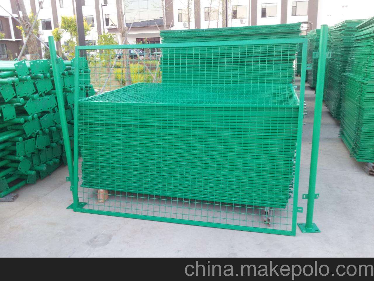 西寧 雙邊絲護(hù)欄網(wǎng)邊框護(hù)欄網(wǎng)