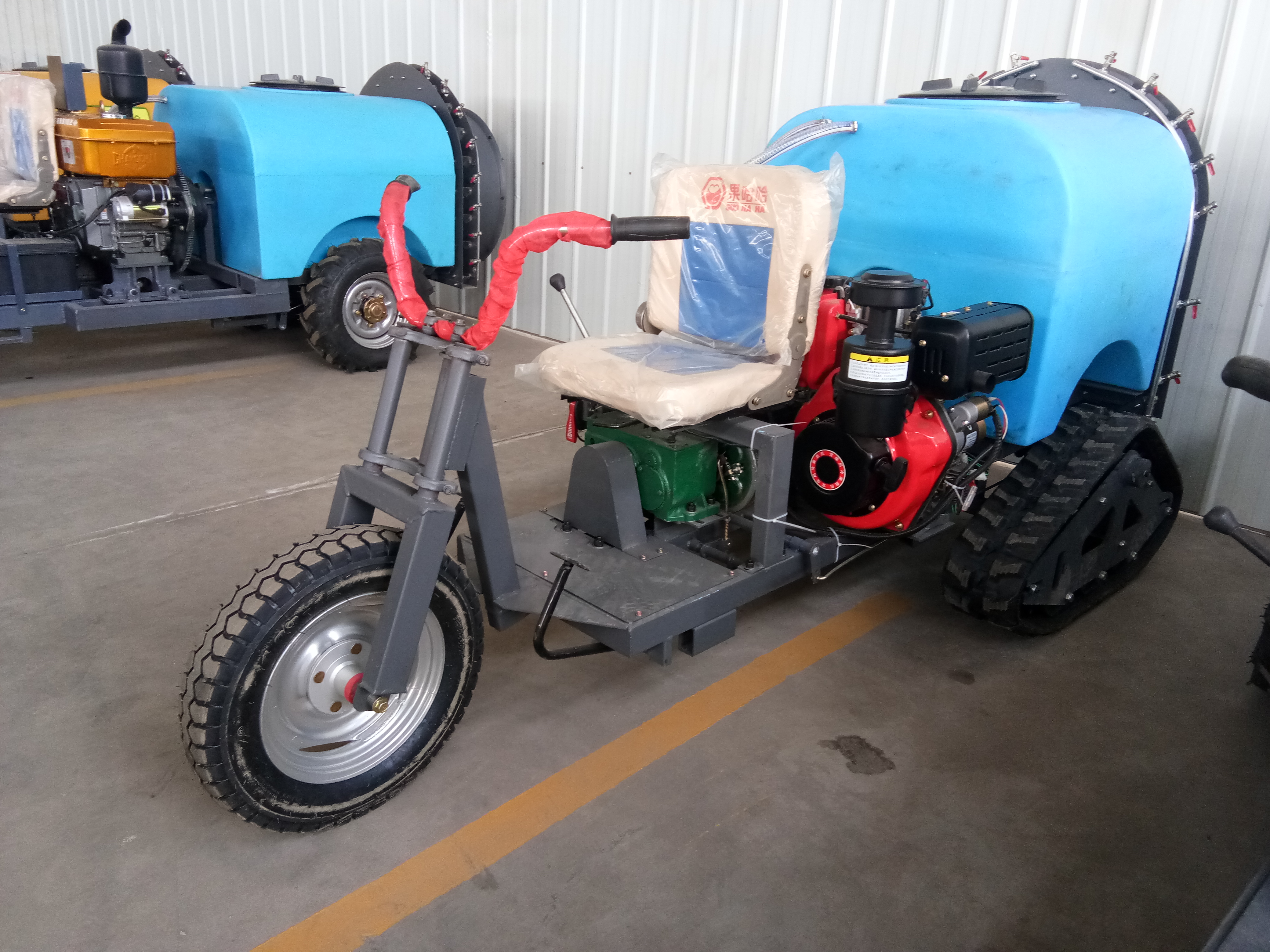果哈哈自走式果園打藥機(jī)G6C廠家供應(yīng) 果哈哈自走式果園打藥機(jī)G6C