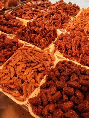 現(xiàn)撈鴨脖用什么肉做好吃  王氏現(xiàn)撈鴨脖配方大全   現(xiàn)撈鴨脖鹵水的制作