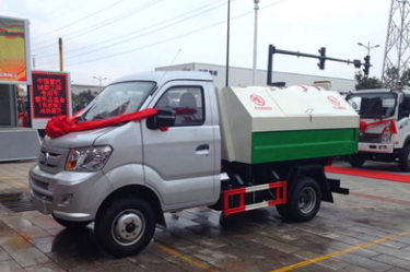 勾臂垃圾車價(jià)格 勾臂垃圾車廠家 勾臂垃圾車哪家便宜