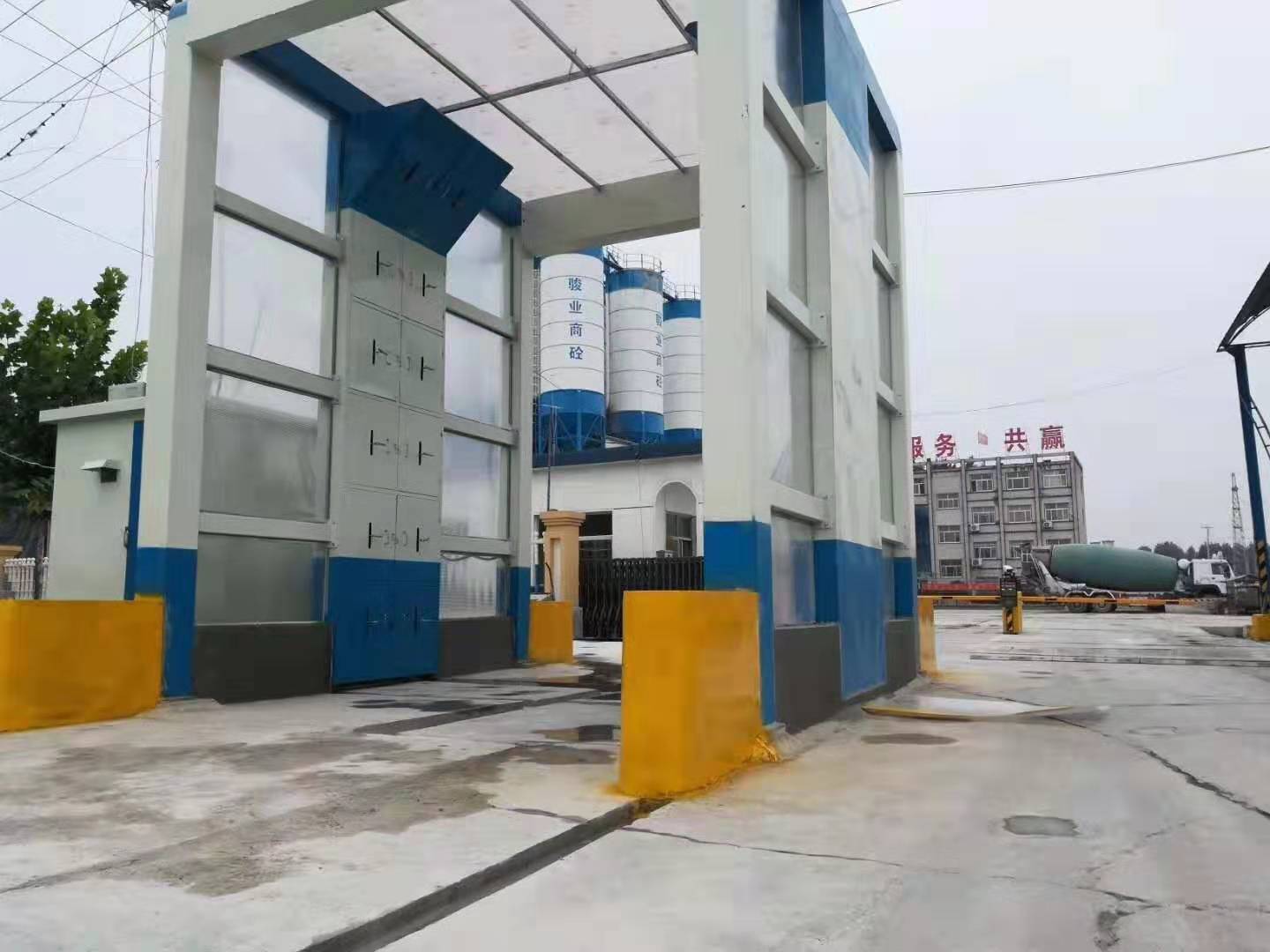 巴彥淖爾龍門隧道式洗車機@烘干龍門洗車機