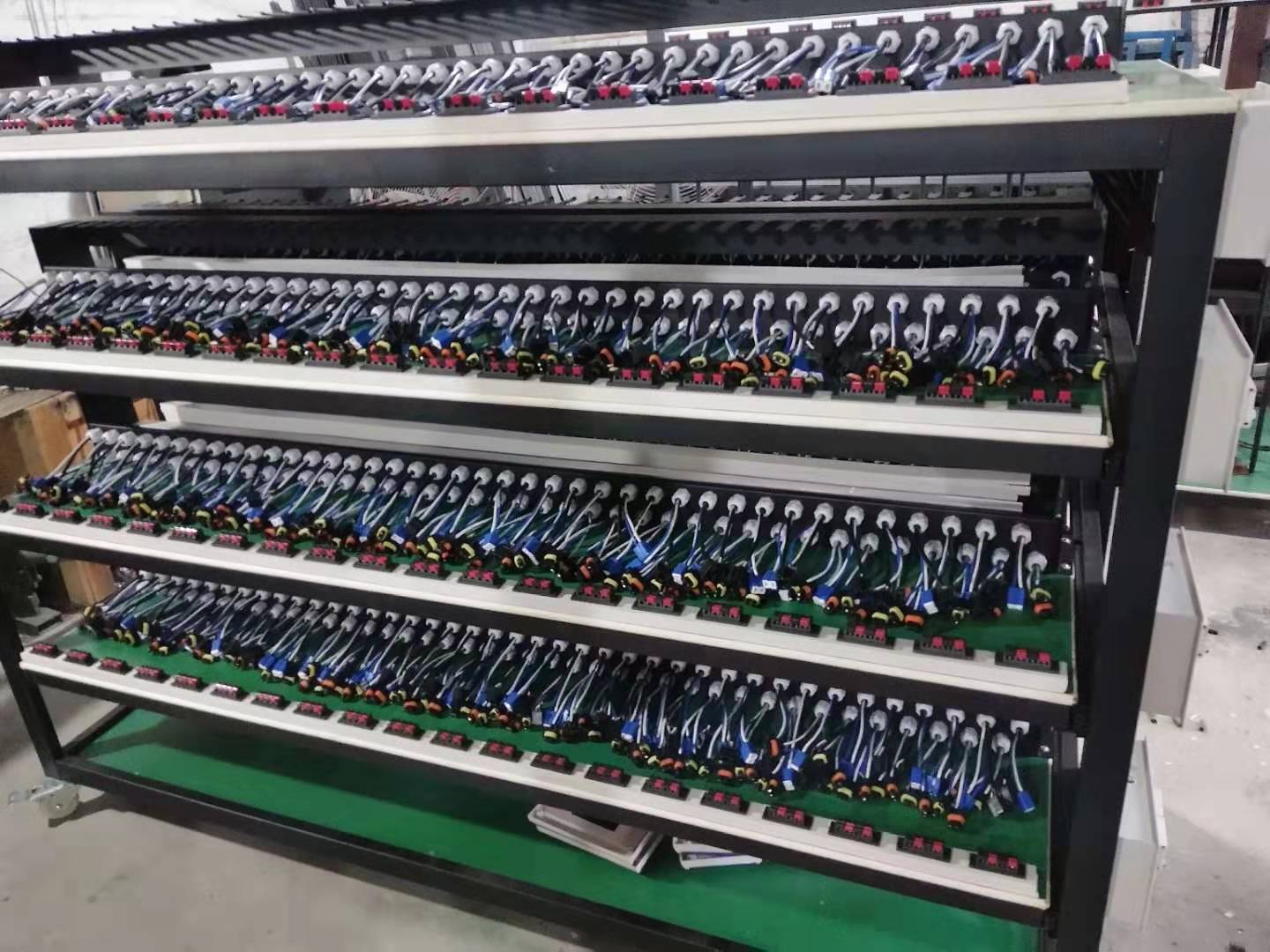 東莞直銷(xiāo)汽車(chē)燈老化車(chē)