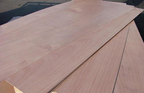 雙鐵面夾板批發(fā).廠家直銷雙鐵面夾板.報(bào)價(jià).市場(chǎng)板.中山市泓燦木制品有限公司