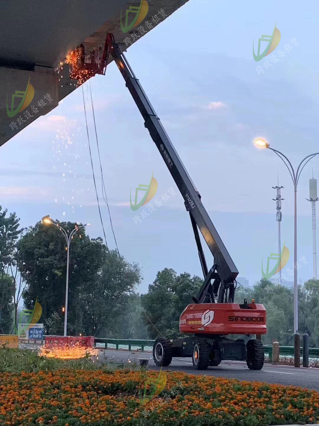 租賃推薦：跨躍高空車，云梯車，升降車，路燈車出租