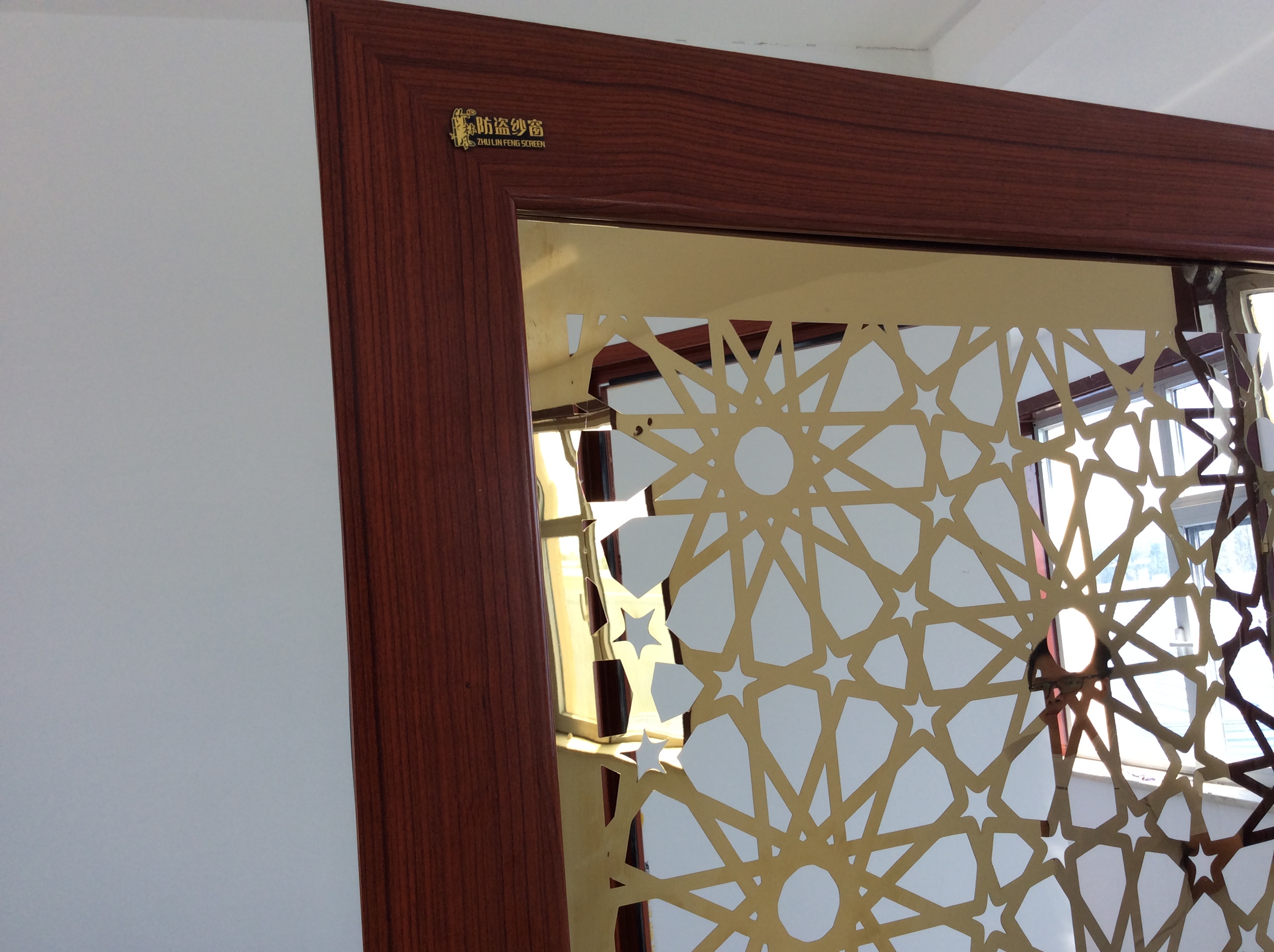 金屬門窗報(bào)價(jià)，批發(fā)，供應(yīng)商，生產(chǎn)廠家