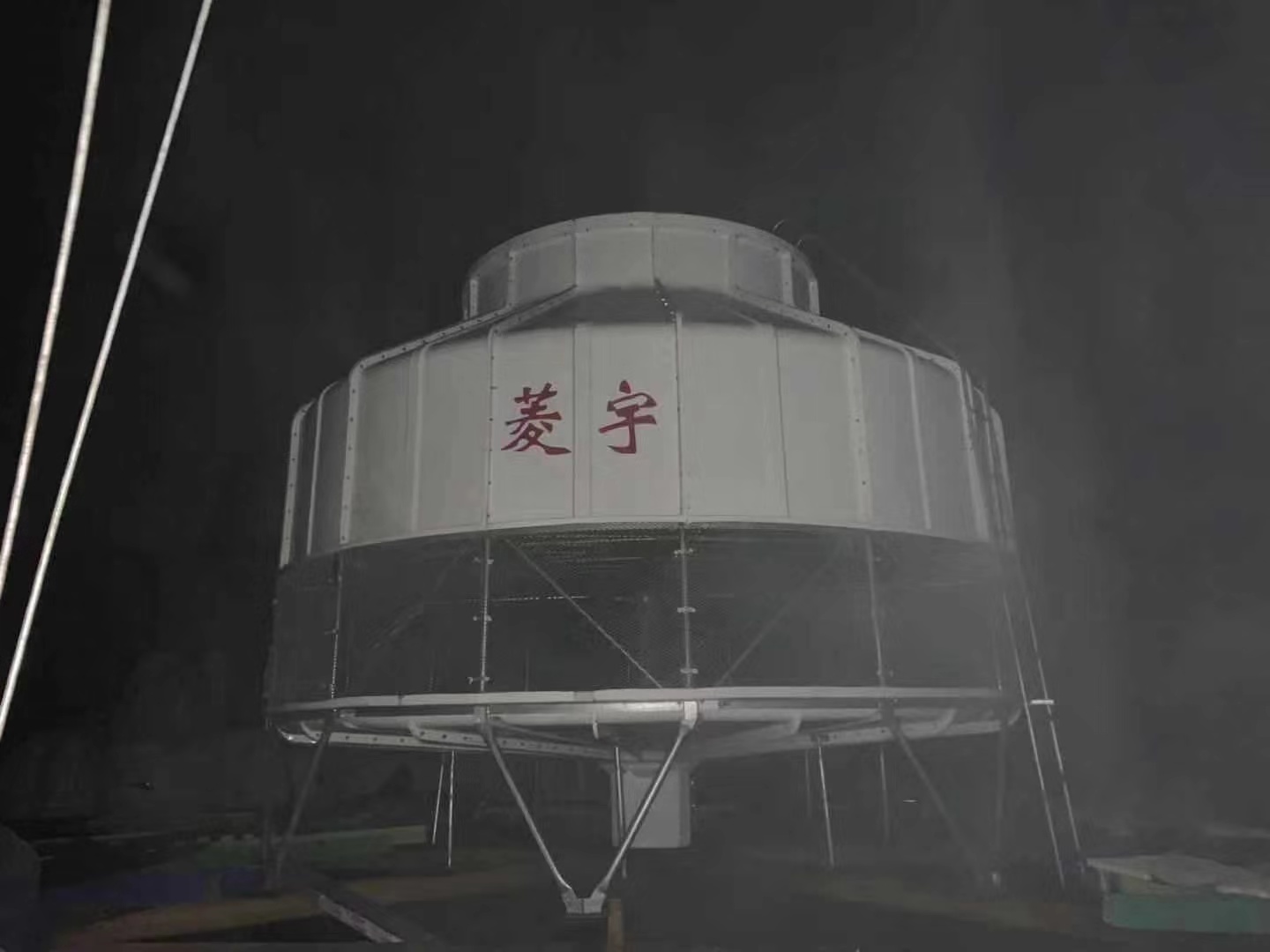 低噪音250噸冷卻塔供應(yīng)商