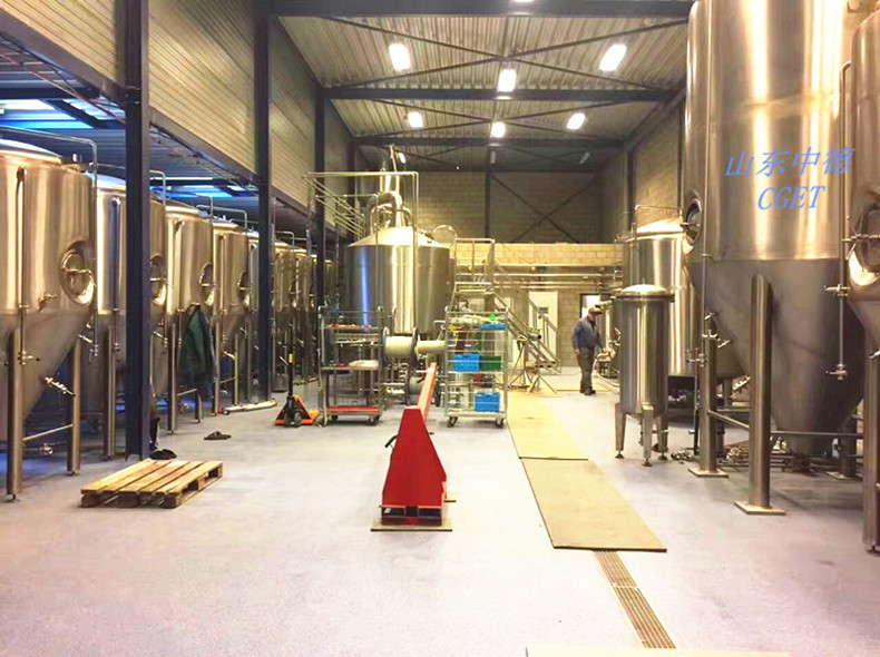 中小啤酒廠設(shè)備\山東中德