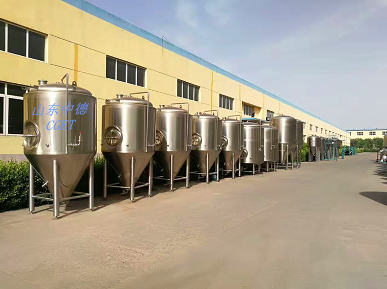 中小啤酒廠設(shè)備\山東中德