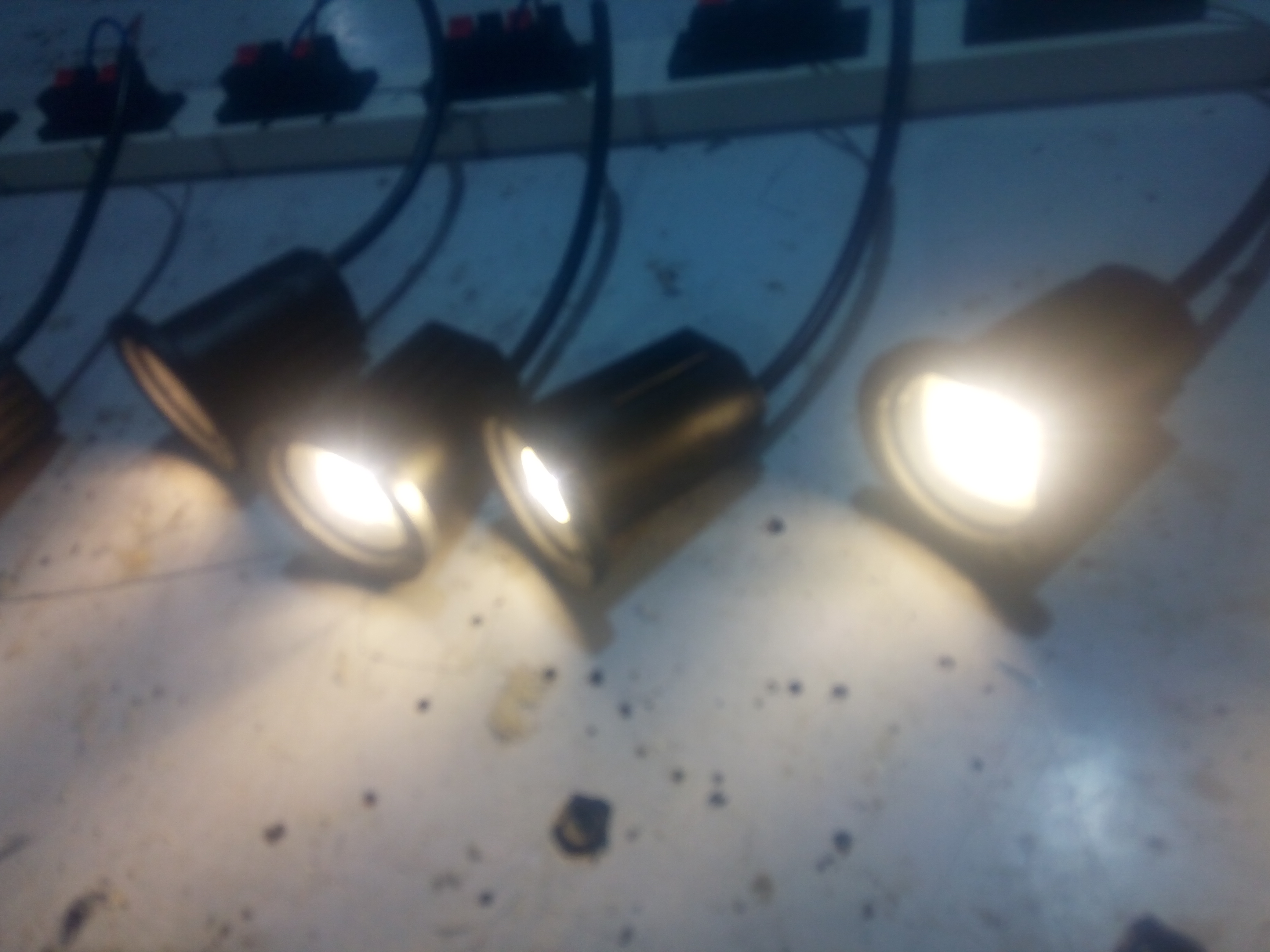 廠家直銷插地?zé)?LED地埋燈價(jià)格