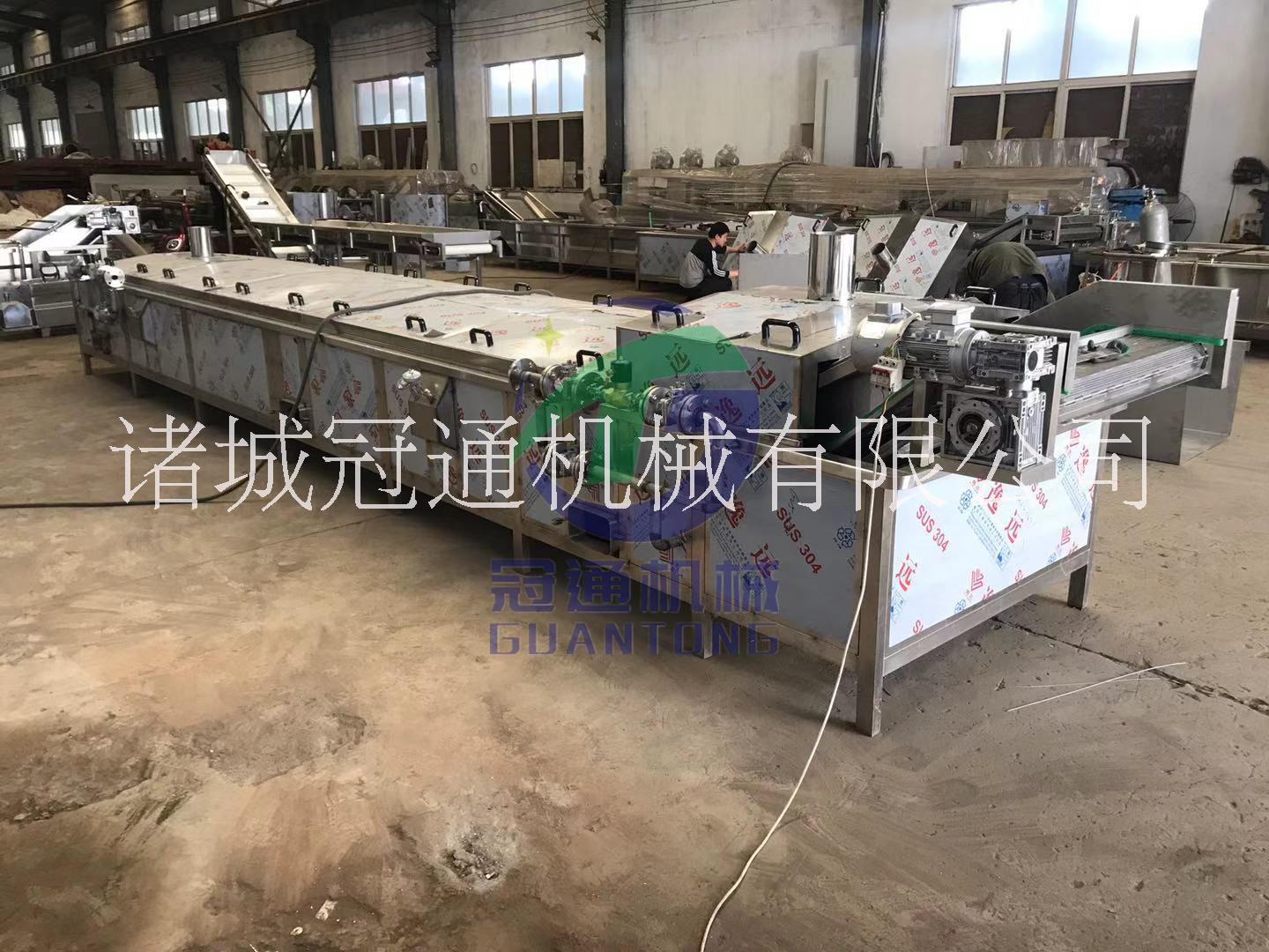 廠家定制秋葵漂燙機 漂燙預(yù)煮流水線 玉米漂燙設(shè)備選諸城冠通