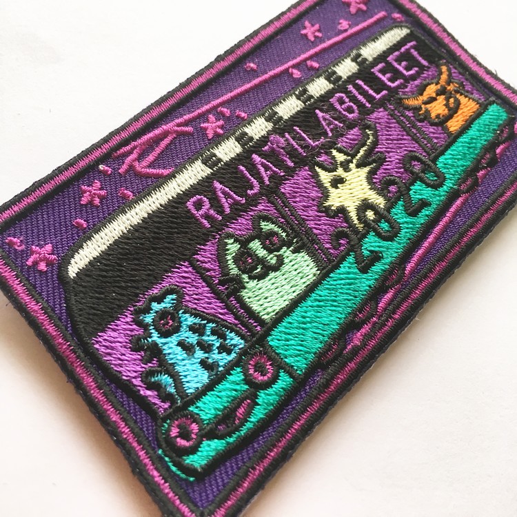 童裝繡花標(biāo)繡花章廠家高端訂做價格直銷