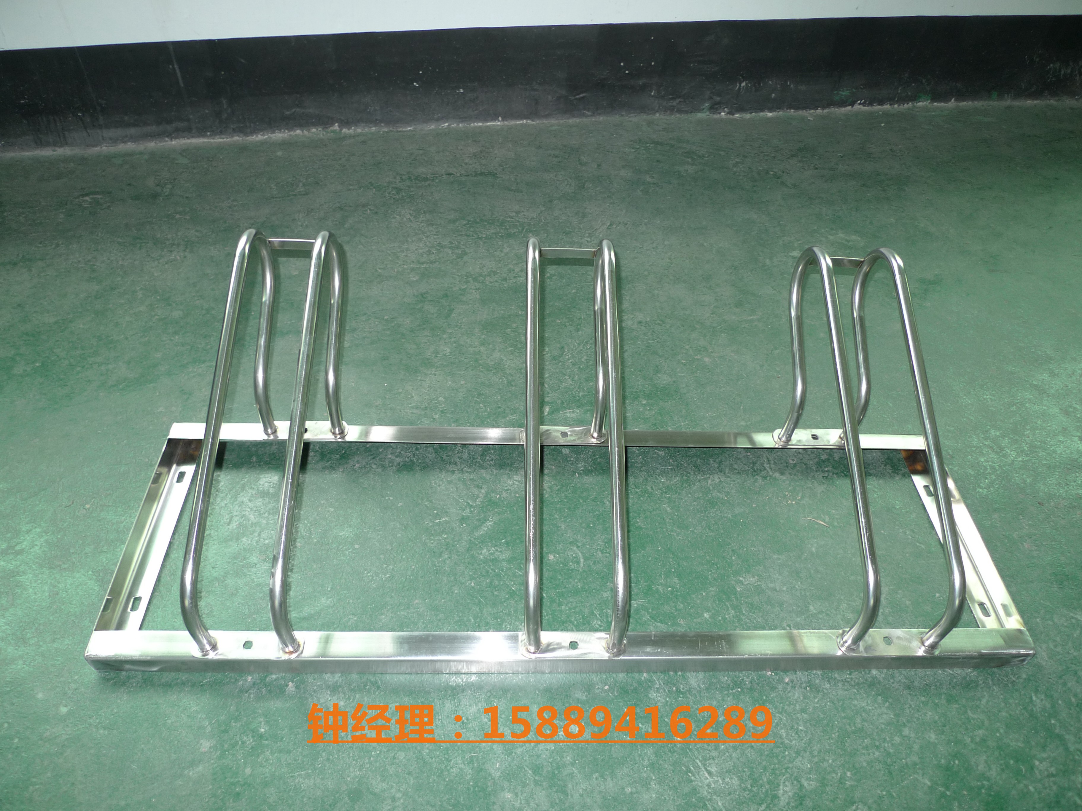 深圳廠家直銷自行車停車架電動(dòng)單車停車架