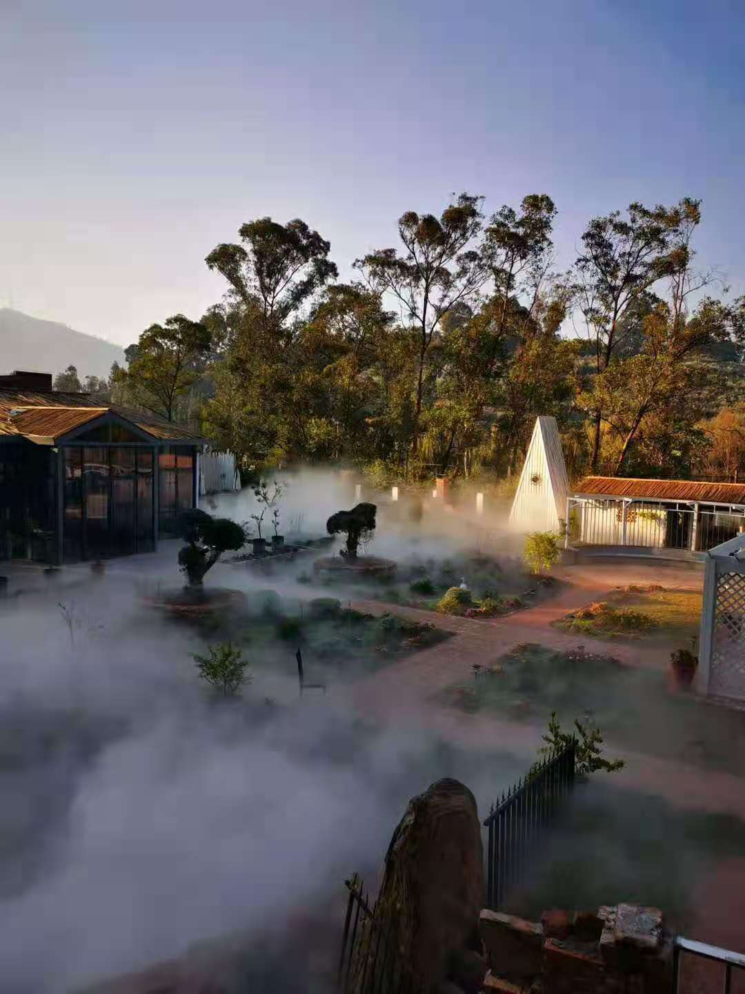 湖南  廣東  廣西  浙江 江蘇  山西 陜西 四川園林加濕機(jī)廠家定制  批發(fā)  供應(yīng)商  價(jià)格  電話  哪家好