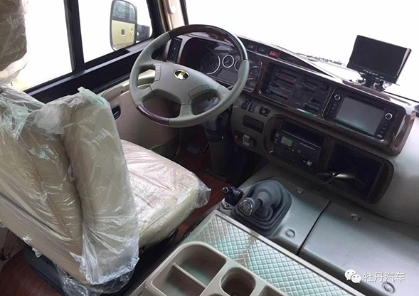 牡丹牌19座仿考斯特客車  牡丹19座仿考客車價(jià)格