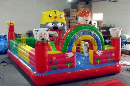 充氣城堡充氣滑梯游樂設(shè)備廠家定做