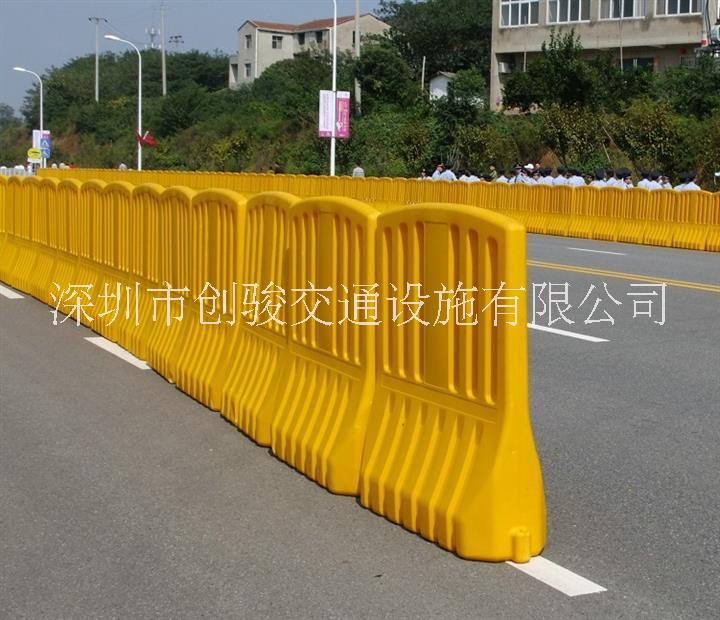 深圳市水馬圍擋價格
