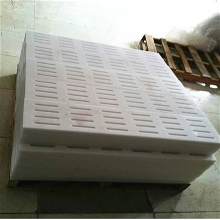 防粘增滑抗沖擊pe板卸煤溝襯板批量生產(chǎn)