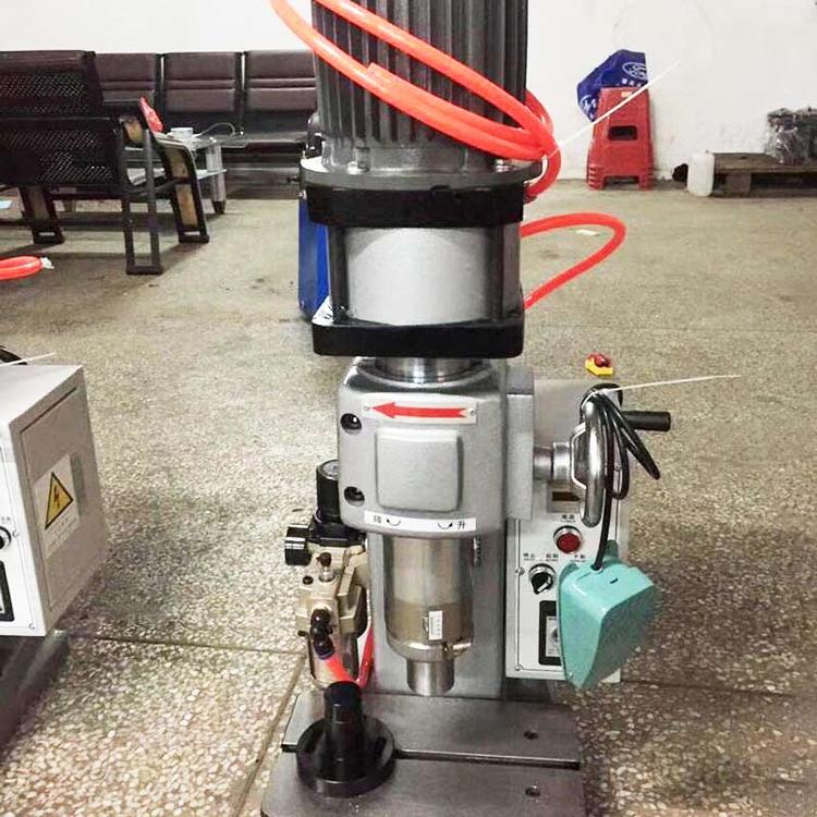 新款鉚釘機(jī)廠商定購(gòu)_鉚釘機(jī)廠商加工
